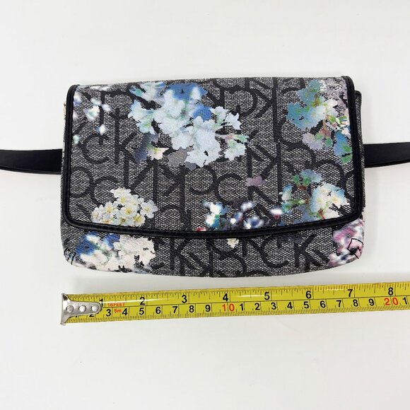 Calvin Klein belt bag - Picture 9 of 10